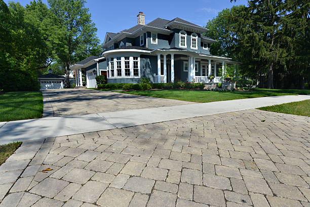 Professional Driveway Pavers in Desert Edge, CA